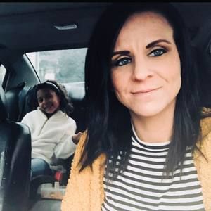 Meet your Posher, Renee